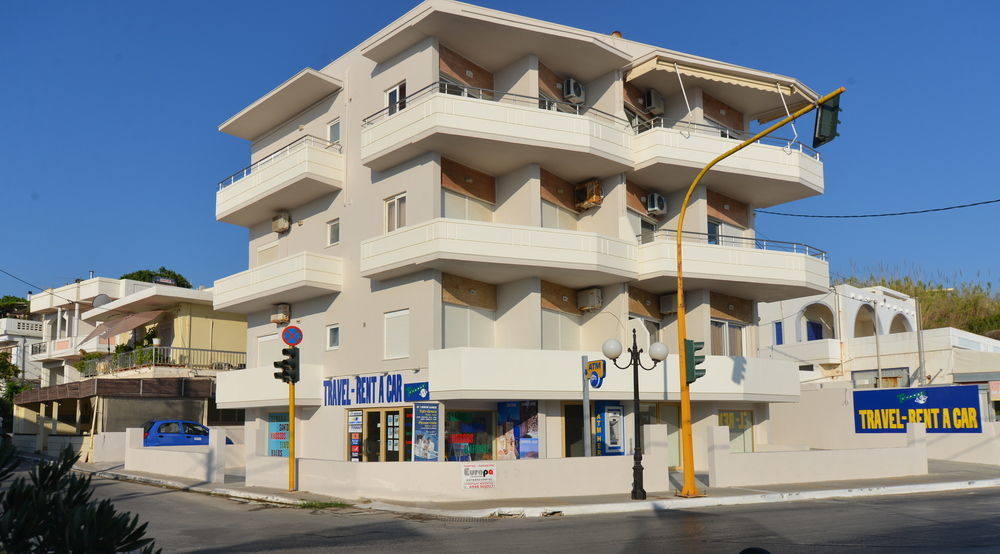 Kalamaki Apartments Extérieur photo