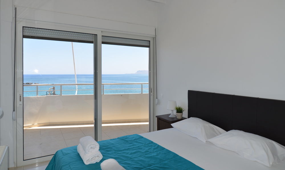 Kalamaki Apartments Extérieur photo