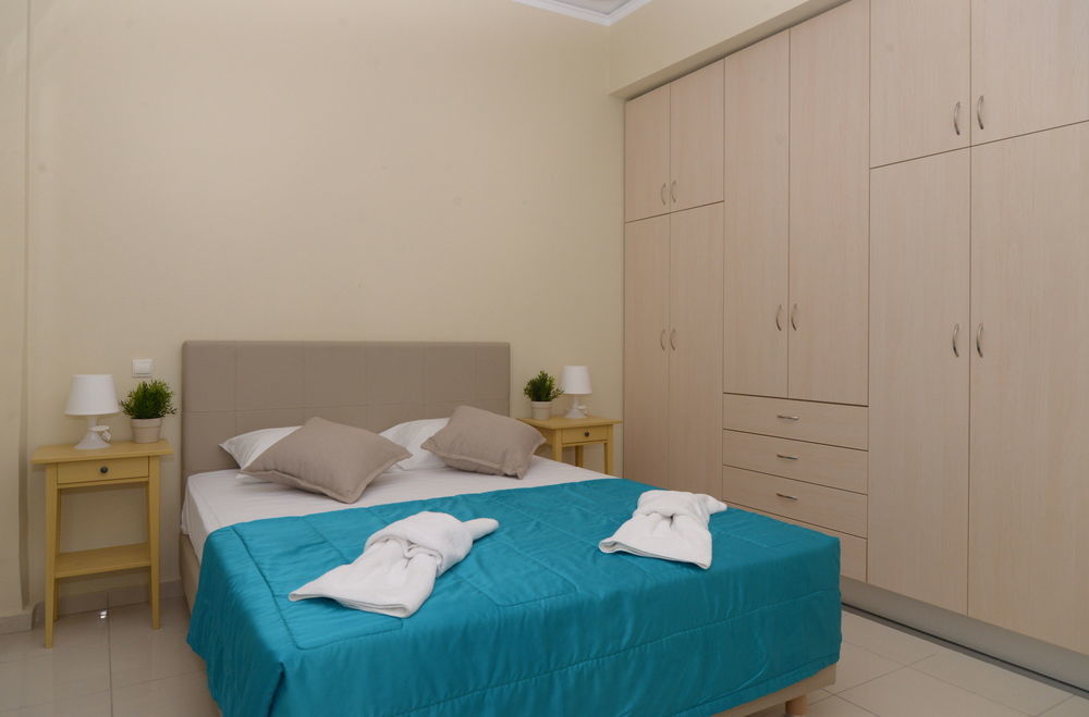 Kalamaki Apartments Extérieur photo
